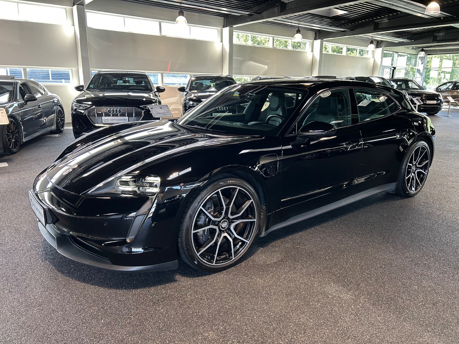 Porsche Taycan - Billede 2
