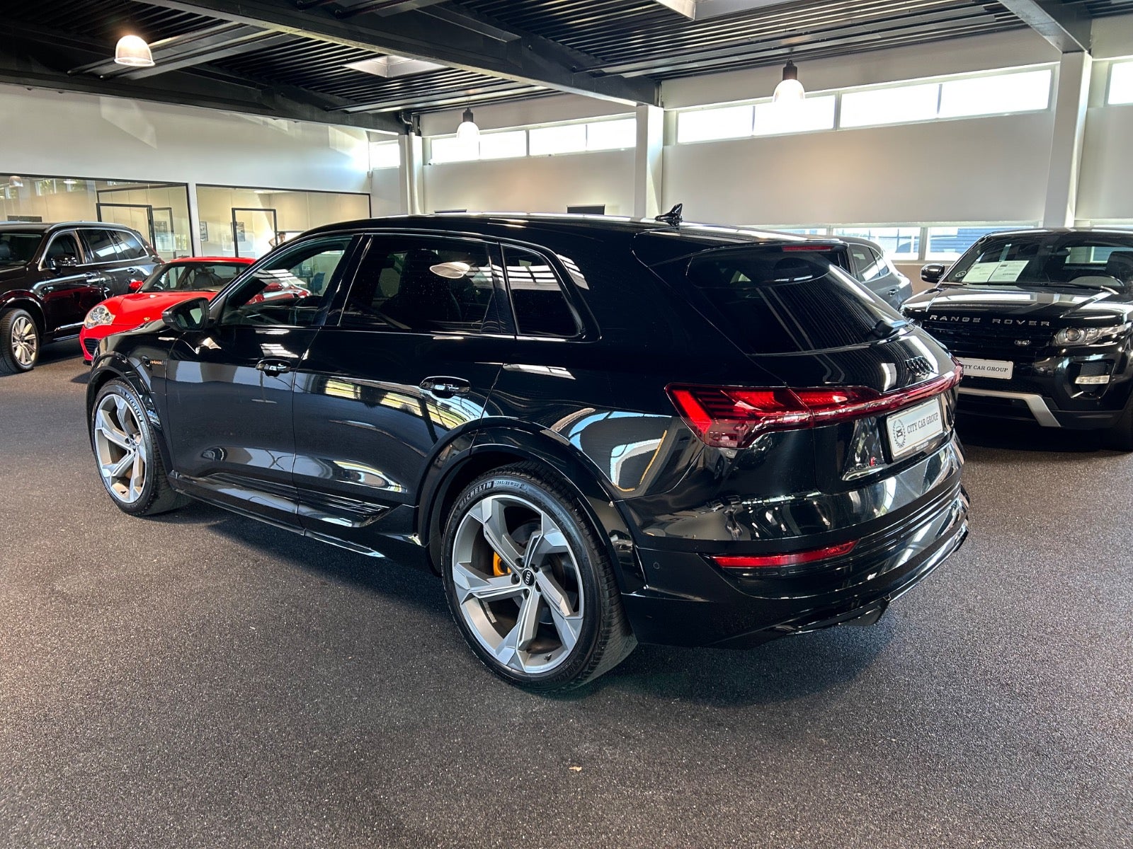 Audi e-tron S - 7
