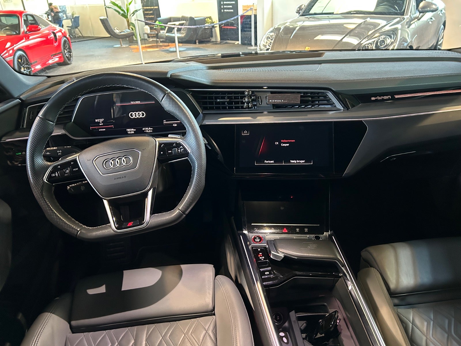 Audi e-tron S - 10