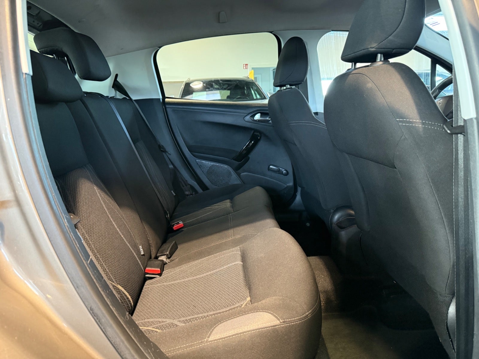 Peugeot 208 - Billede 16