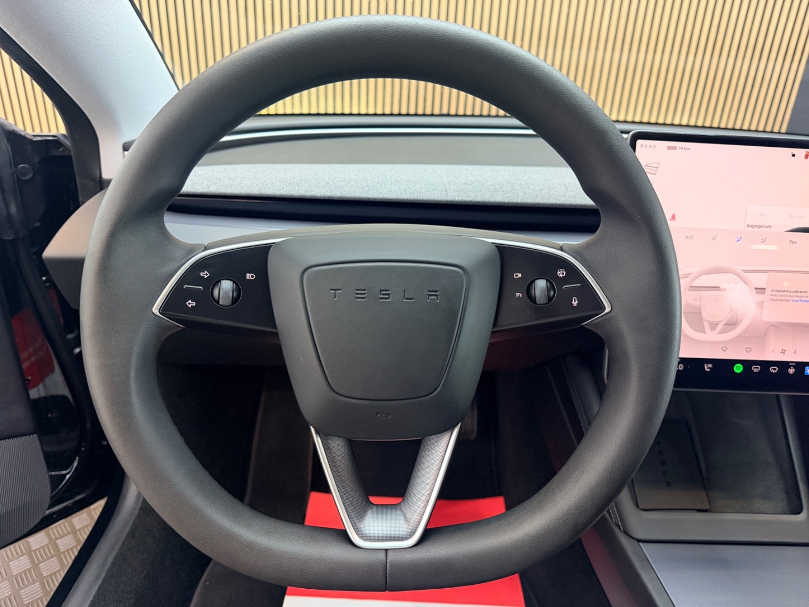 Tesla Model 3 - Billede 10
