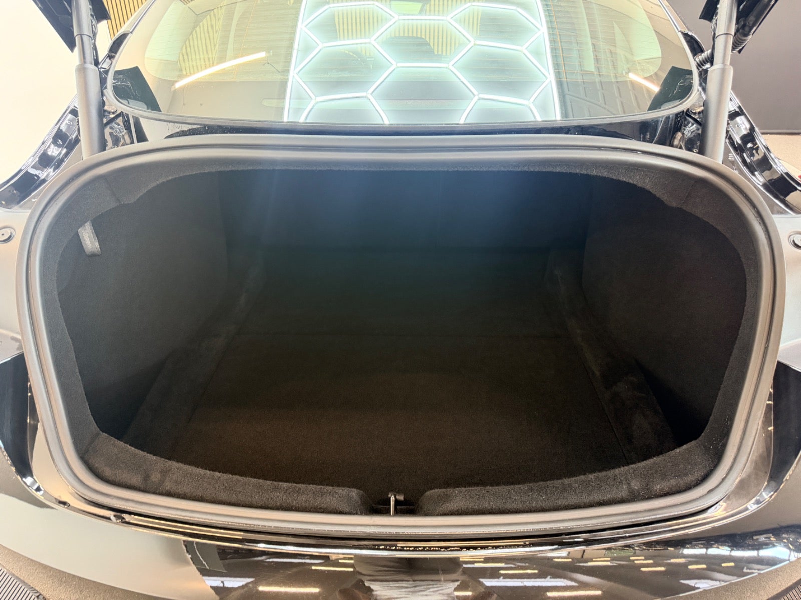 Tesla Model 3 - Billede 17