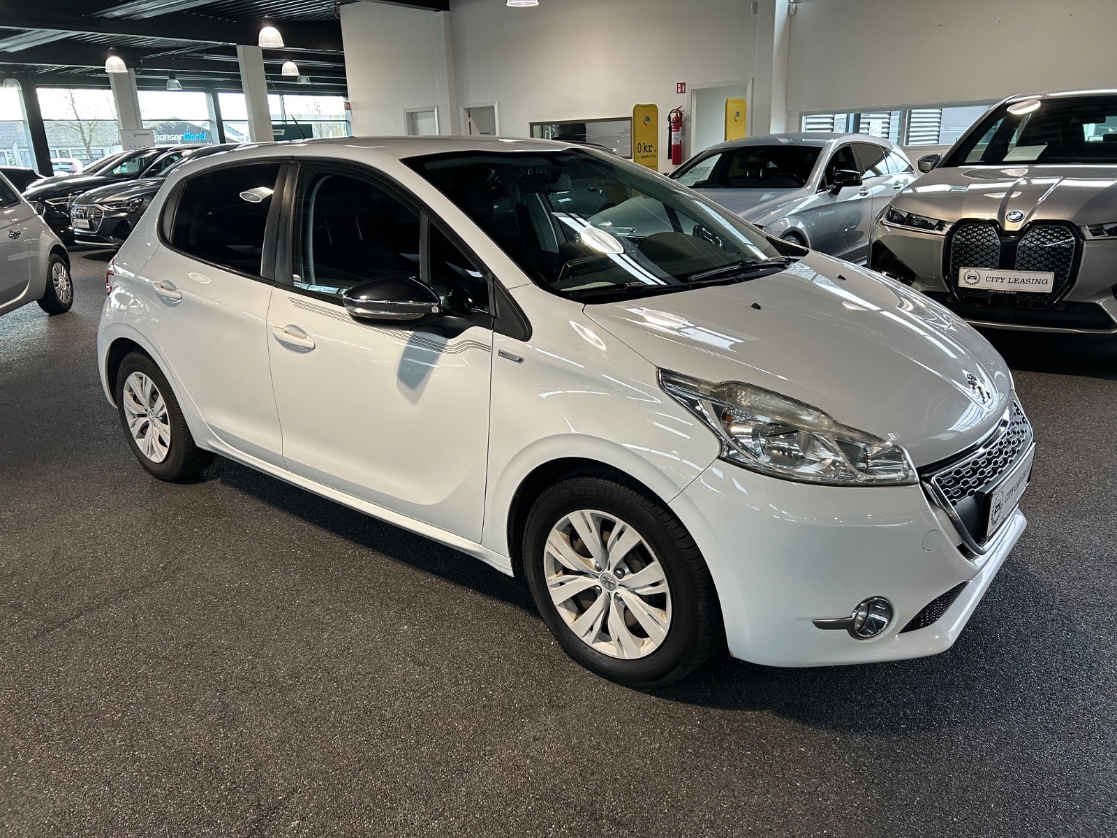 Peugeot 208 - 4