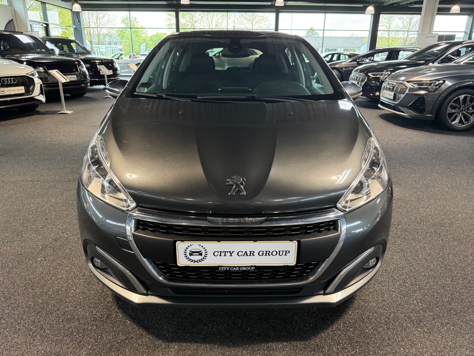 Peugeot 208 - 3